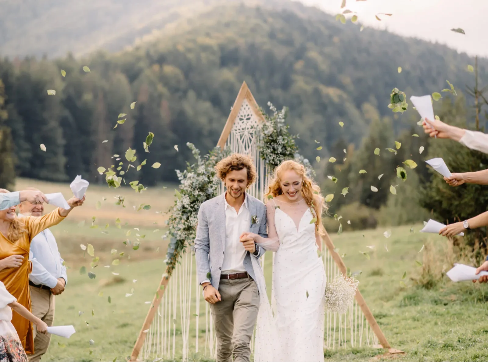 A simpler way to book your wedding suppliers