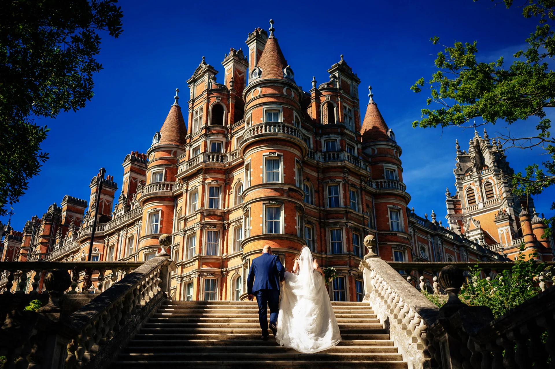 egham-wedding-steve-bagness-wedissimo (listing)