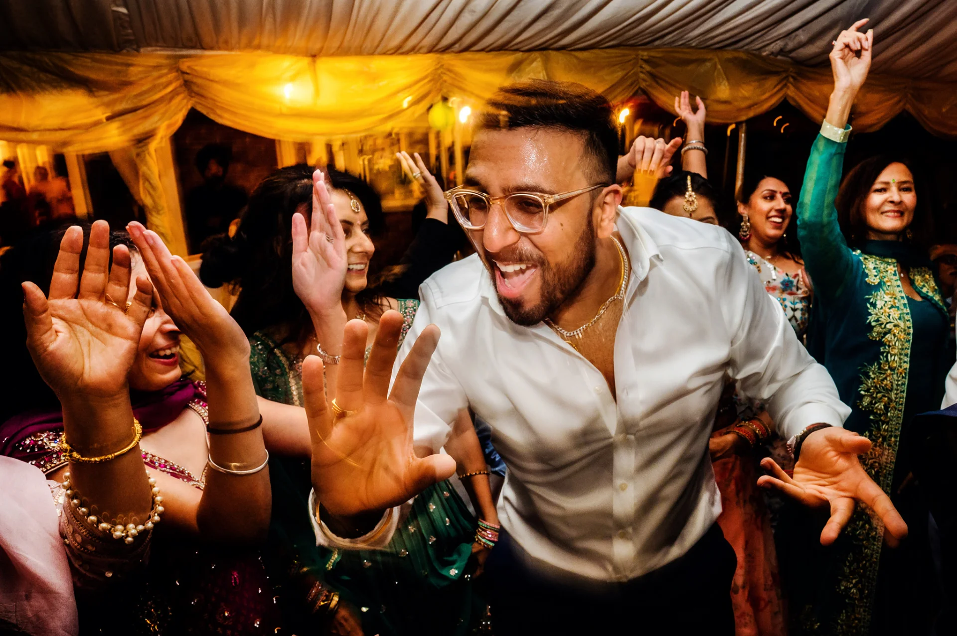 uxbridge-wedding-steve-bagness-wedissimo (listing)