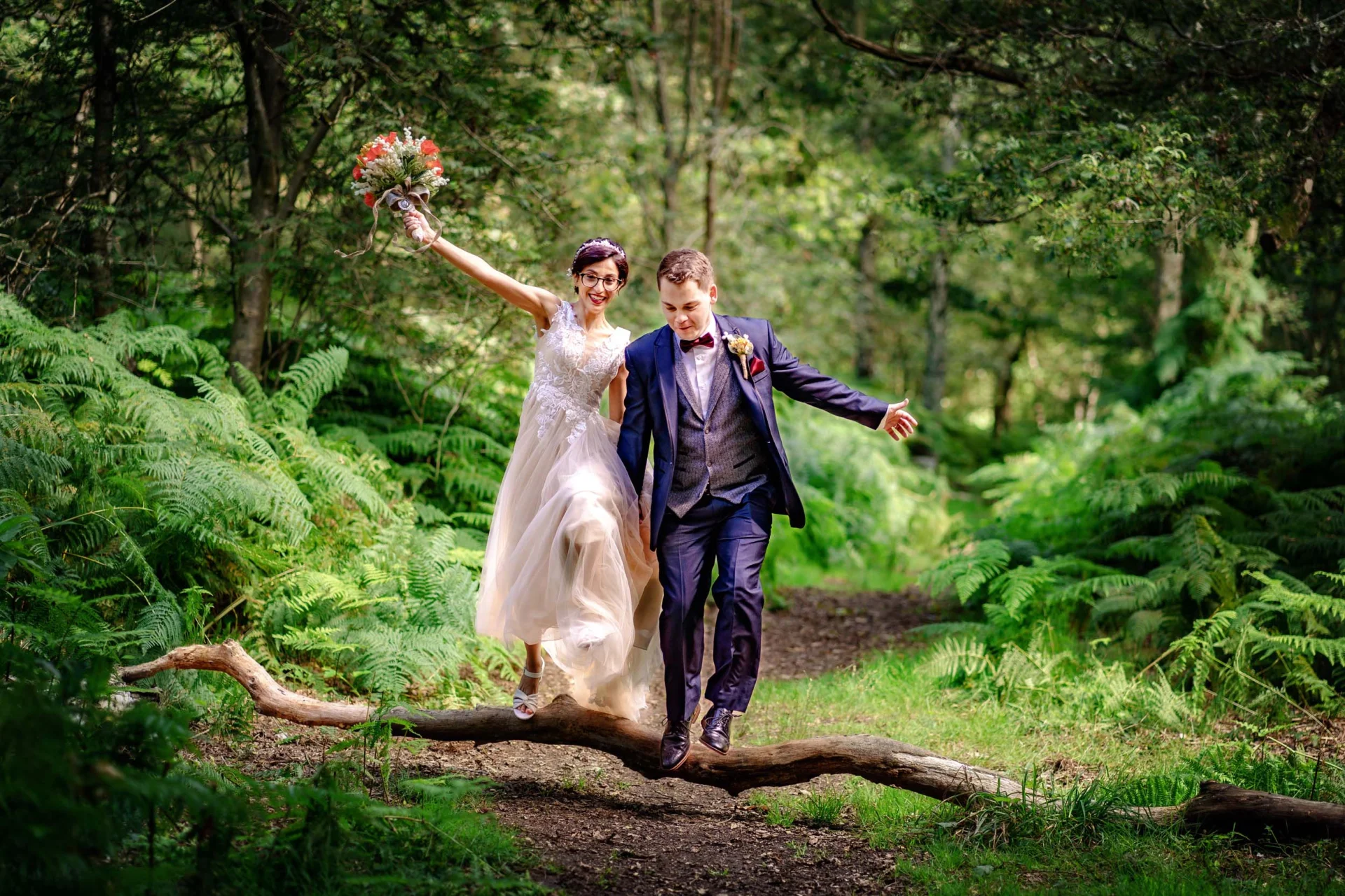 Cheap wedding photographer (listing)