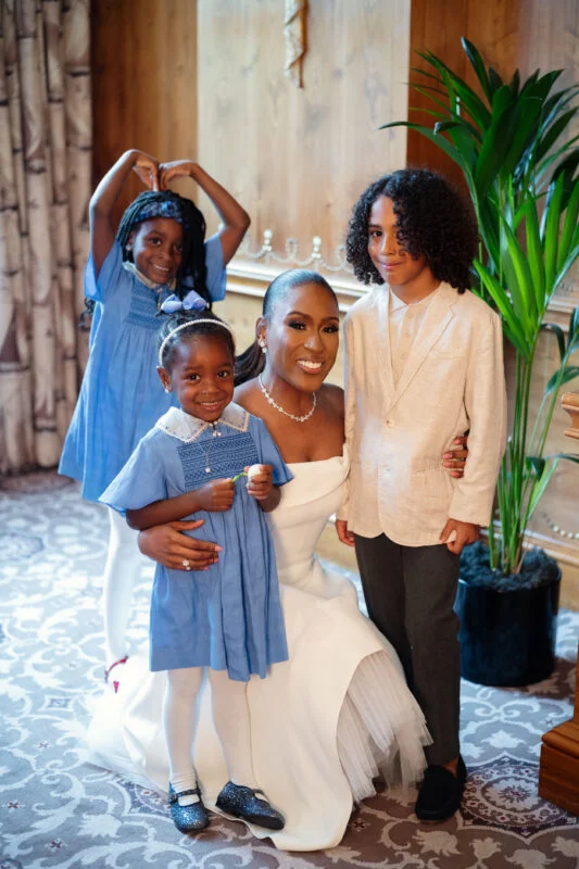 Eliona & Rotimi