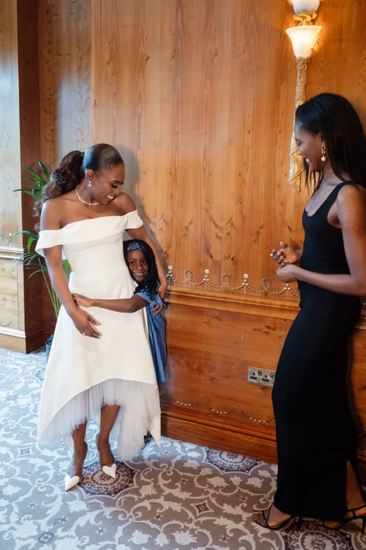 Eliona & Rotimi