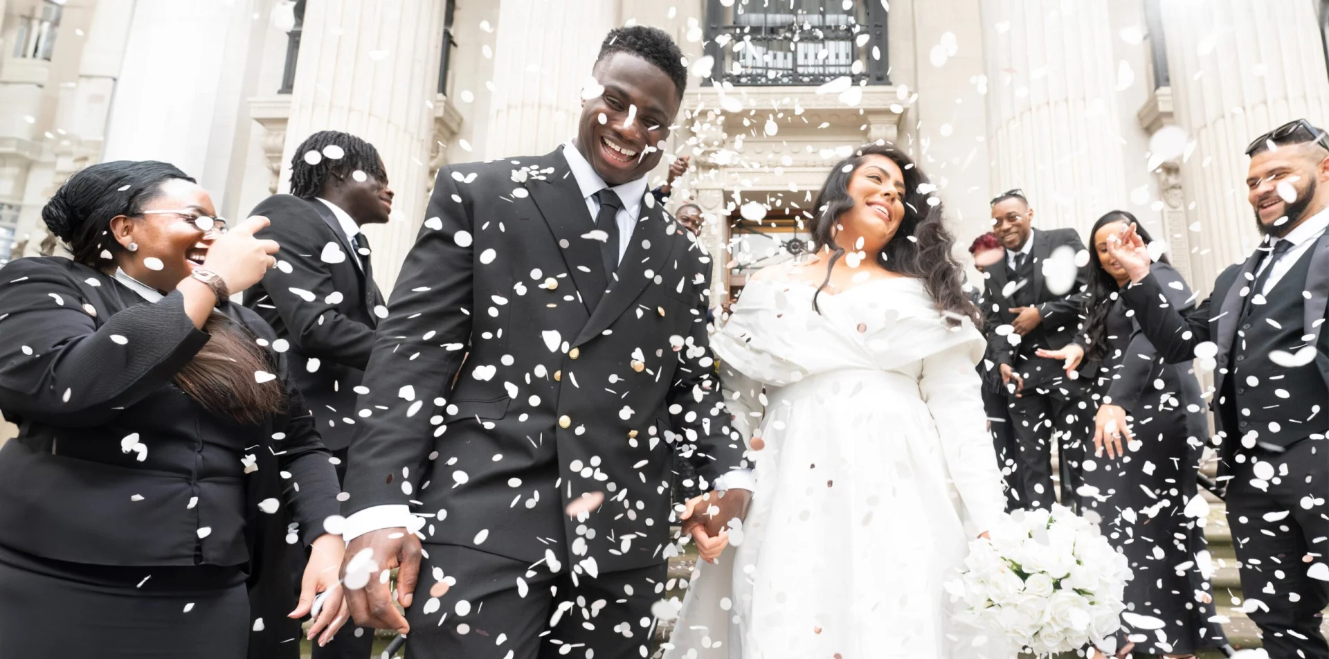 Confettitallbanner (listing)