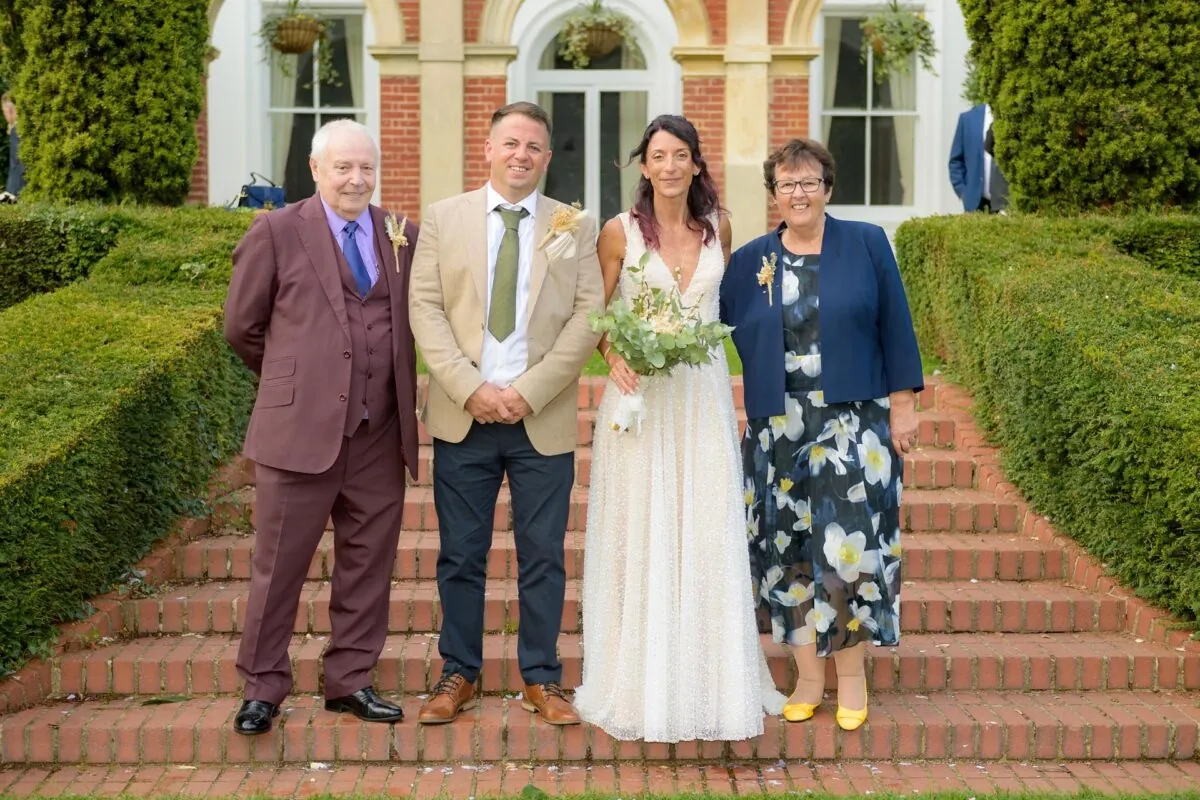 Bromley civic centre register office old palace wedding photographer Kent 161021
