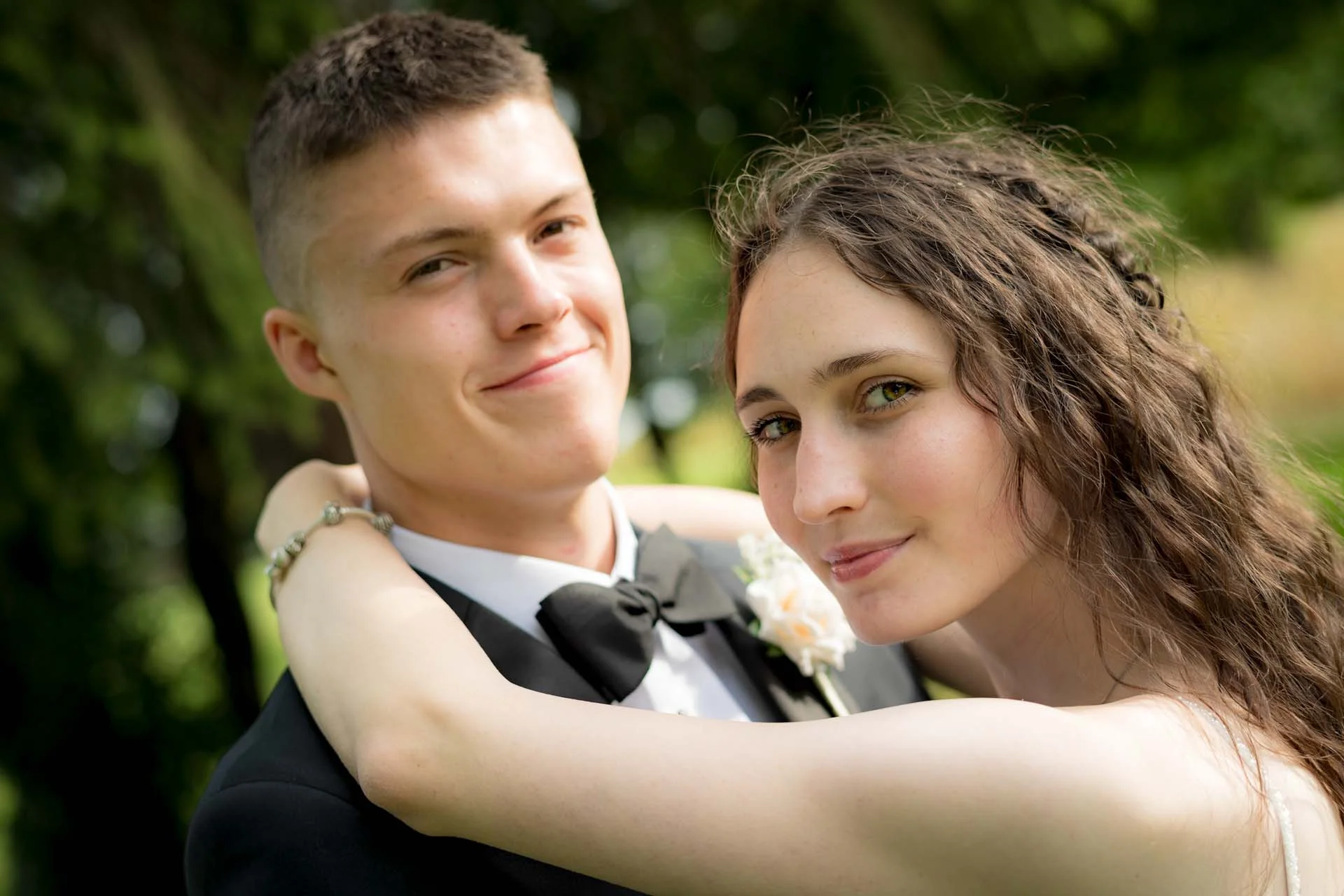 Ollie-and-Sam-230812-175752-a