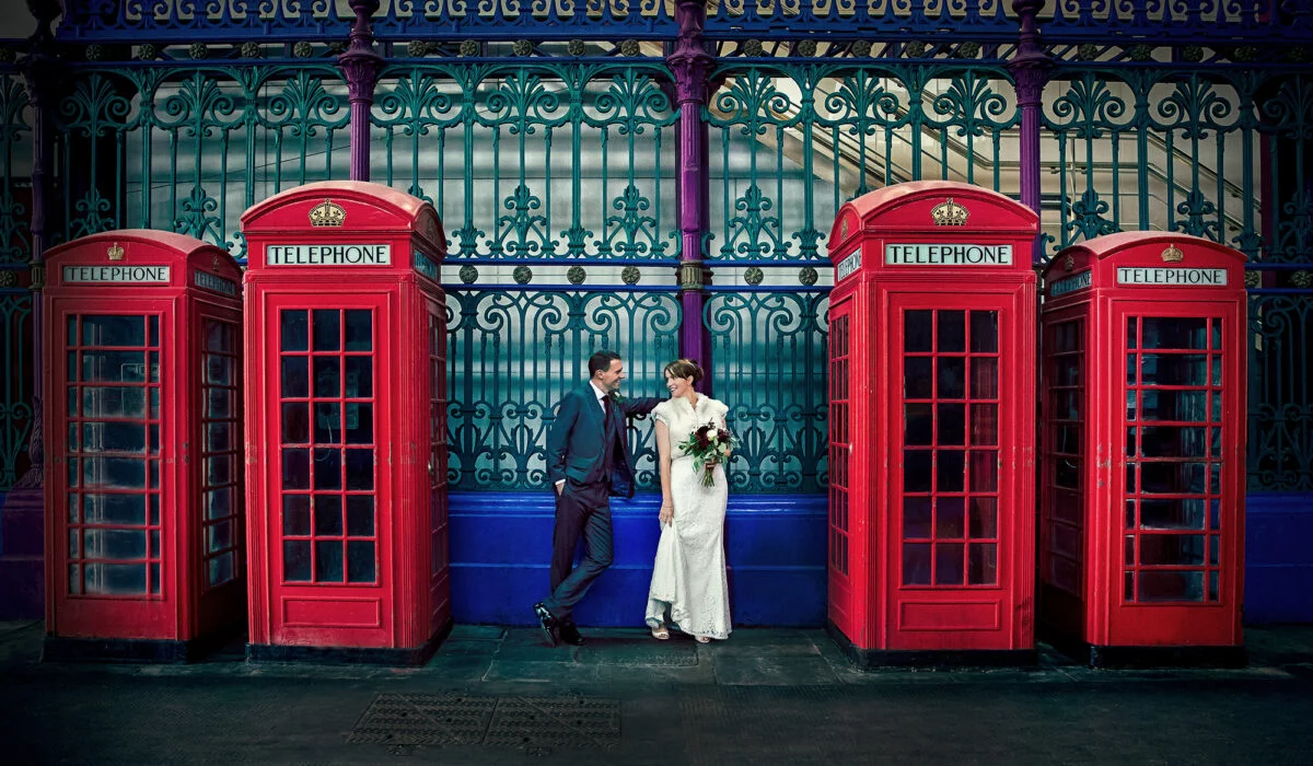 London-wedding-photographer-phonebox-and-bride-and-groom-banner-2023