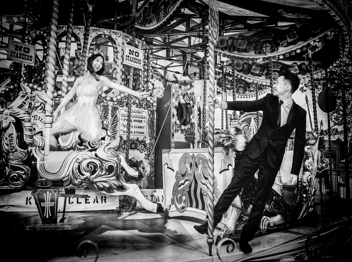 London_wedding_carousel_image-2BW (listing)