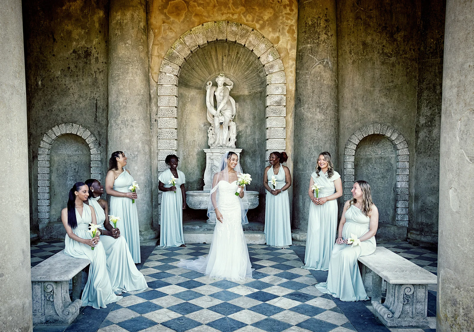 Bridesmaids-at-Wotton-House-Wedding-day-crop-Wedissimo (listing)