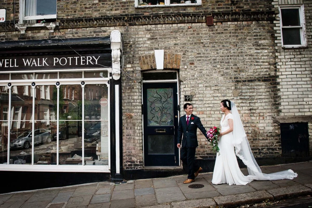 bride_groom_walk_through-hampstead_burgh_house-2x-8bf934b8