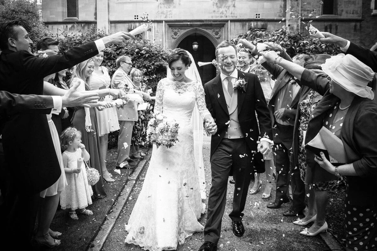 confetti_at_London_wedding-2x-50d0720c