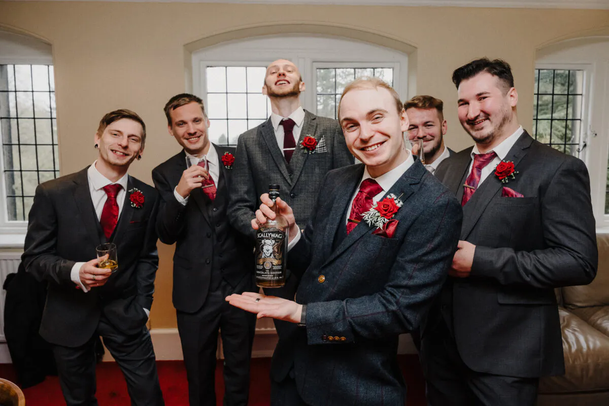 JodieAndAlex-WhirlowbrookHall-Sheffield-Card1-5.11.22-02459