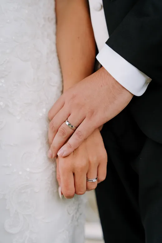 JennaAndHarry-DodworthAndCubleyHall-Card1-30.7.22-09141