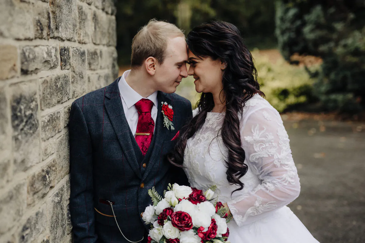 JodieAndAlex-WhirlowbrookHall-Sheffield-Card2-5.11.22-04913