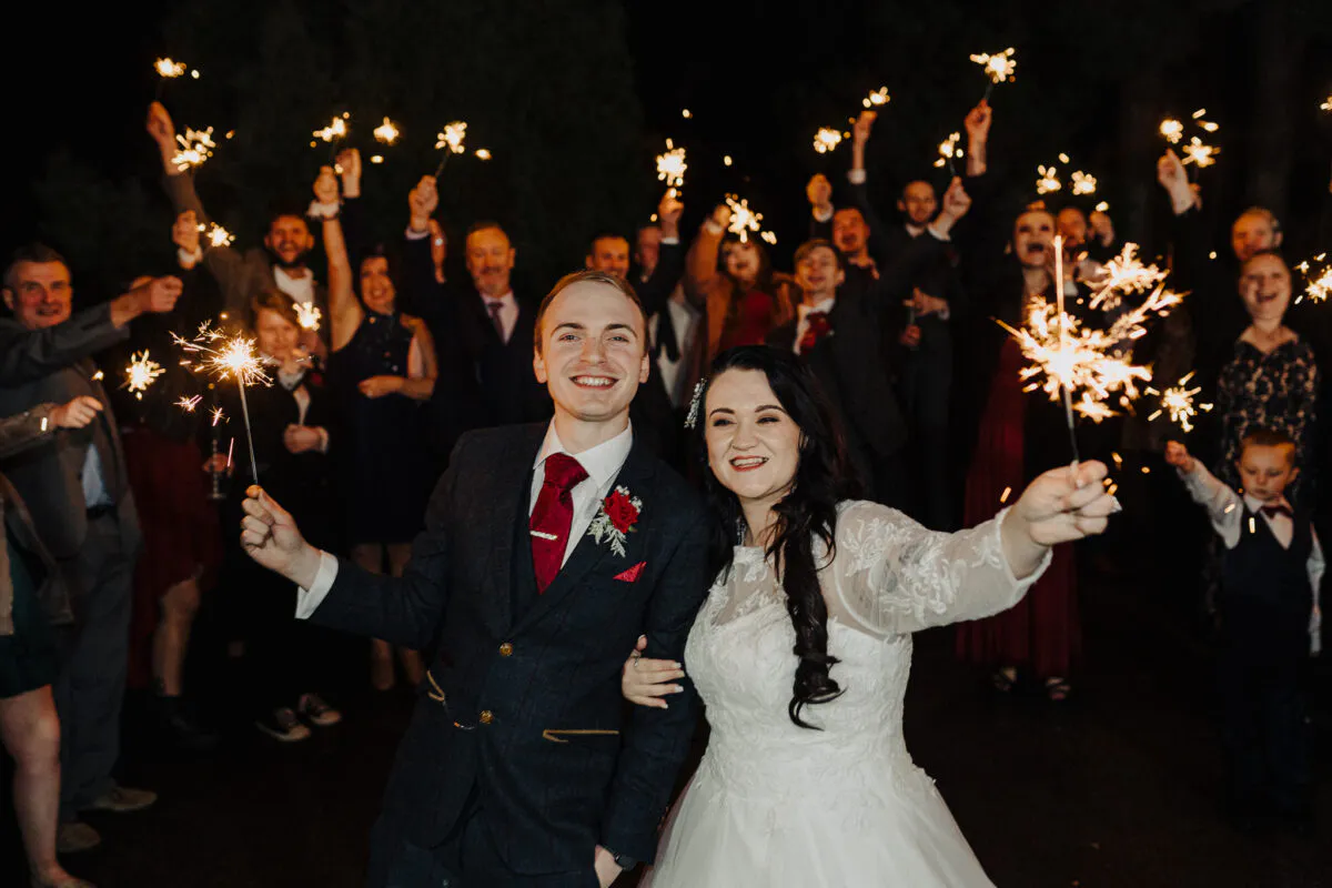 JodieAndAlex-WhirlowbrookHall-Sheffield-Card1-5.11.22-04507