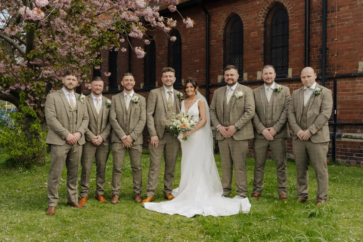 SophieAndJames-CarltonTowers-CAM1-20.4.24-08561