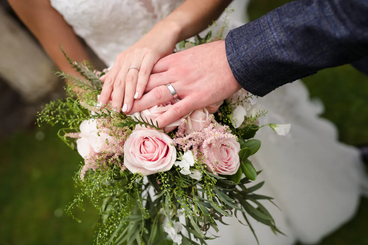 JoeAndAmy-HootonPagnellHall-31.7.21-02350-2
