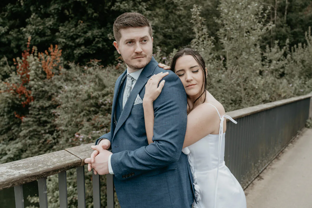 Lou and Chris (listing)