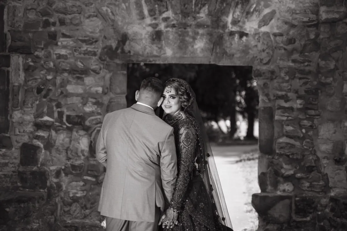 Edit-8424 B&amp;W