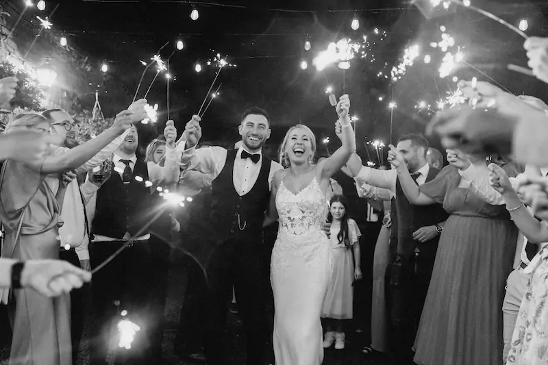 0.9 135 best-wedding-photos-uk