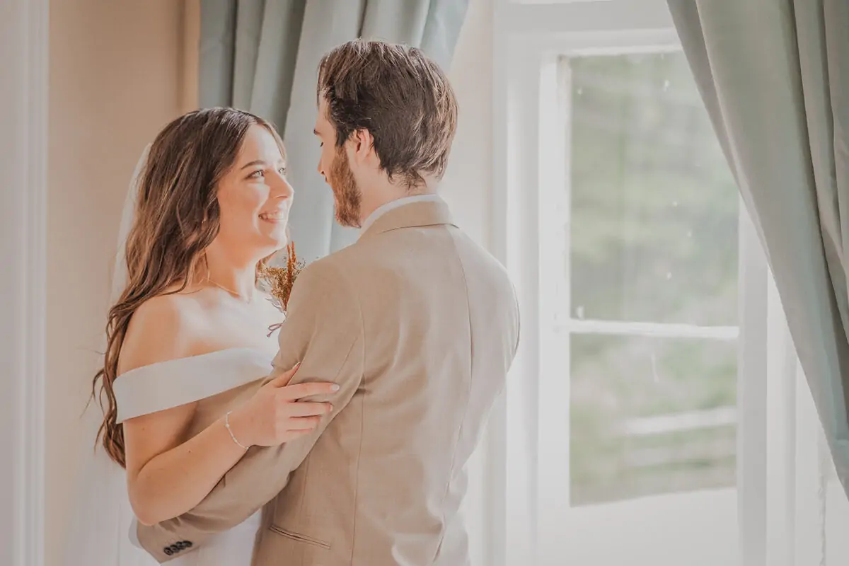 Mr and Mrs Hinder