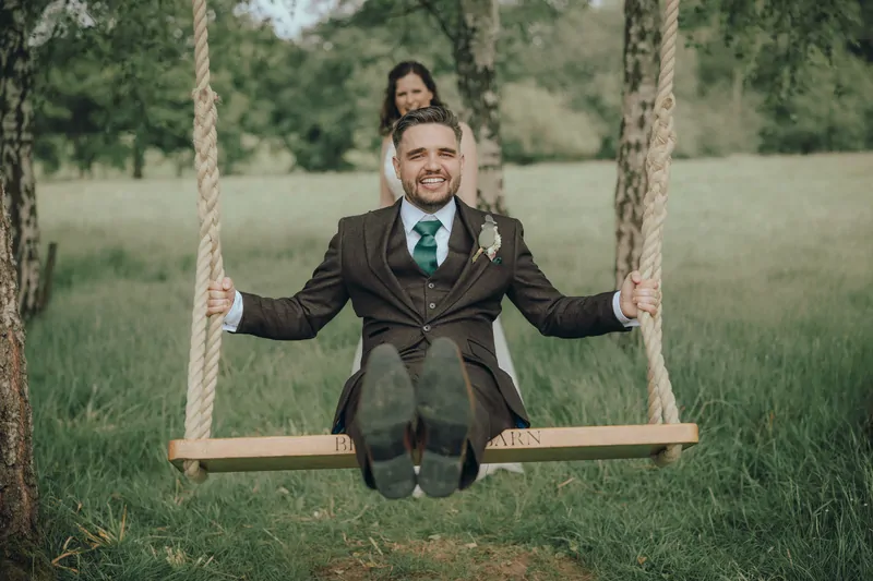 Brookfield Barn wedding photographer