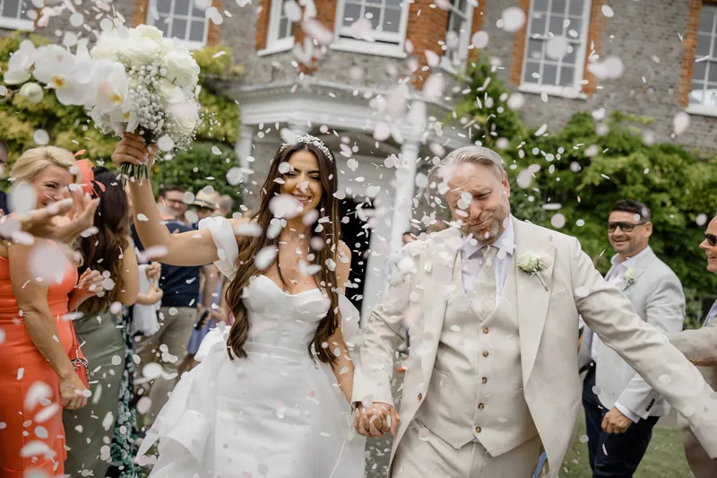 Summer wedding at Gildredge Manor