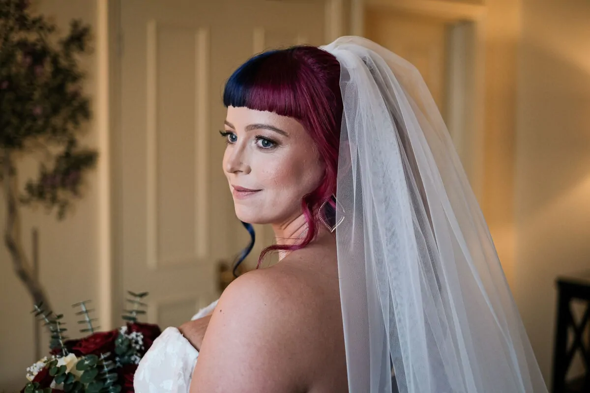 8 bridal-portrait-george-hotel-stamford