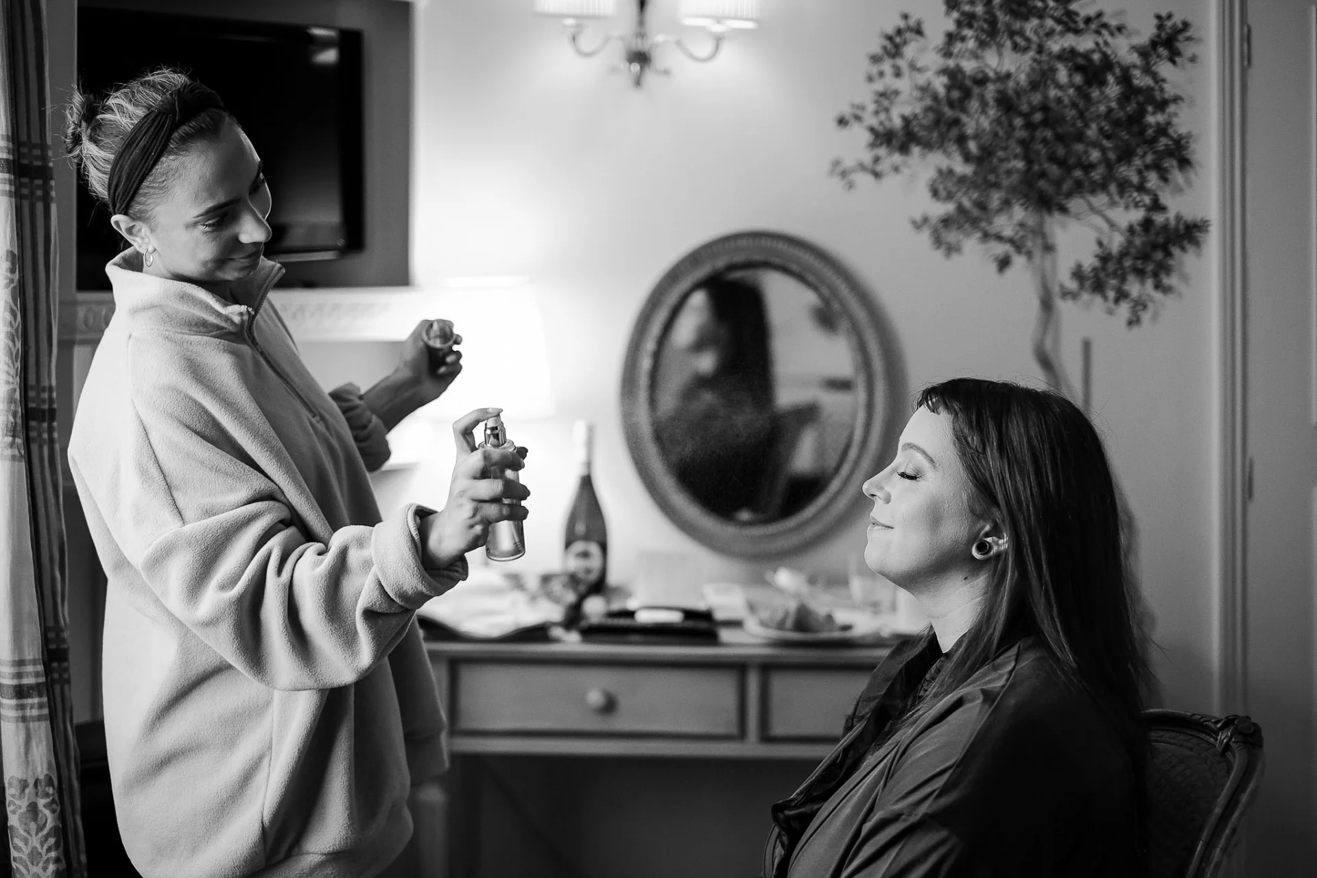 bride-hairspray-stamford-wedding (listing)