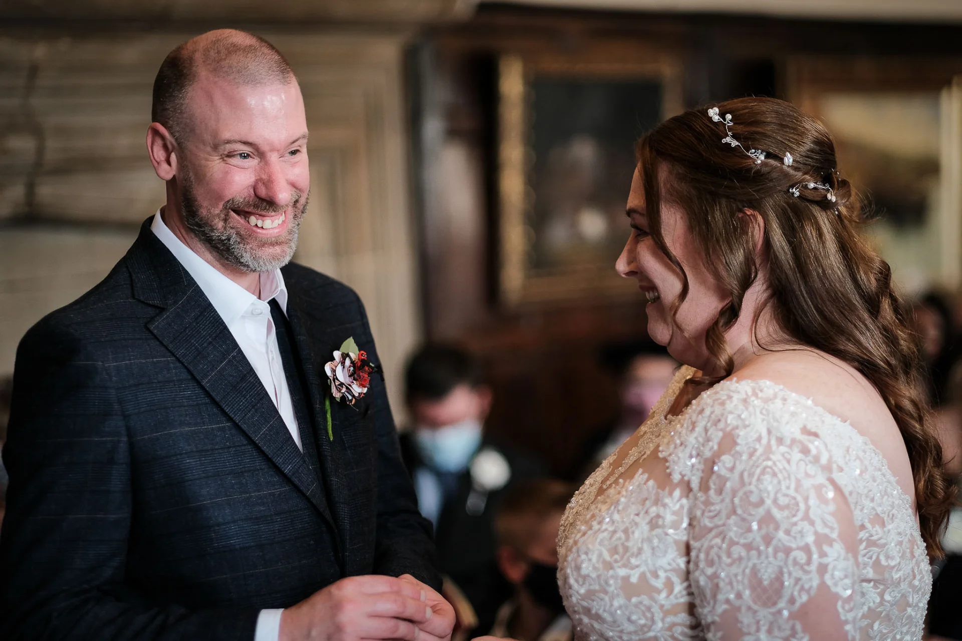 first-look-talbot-oundle-wedding (listing)