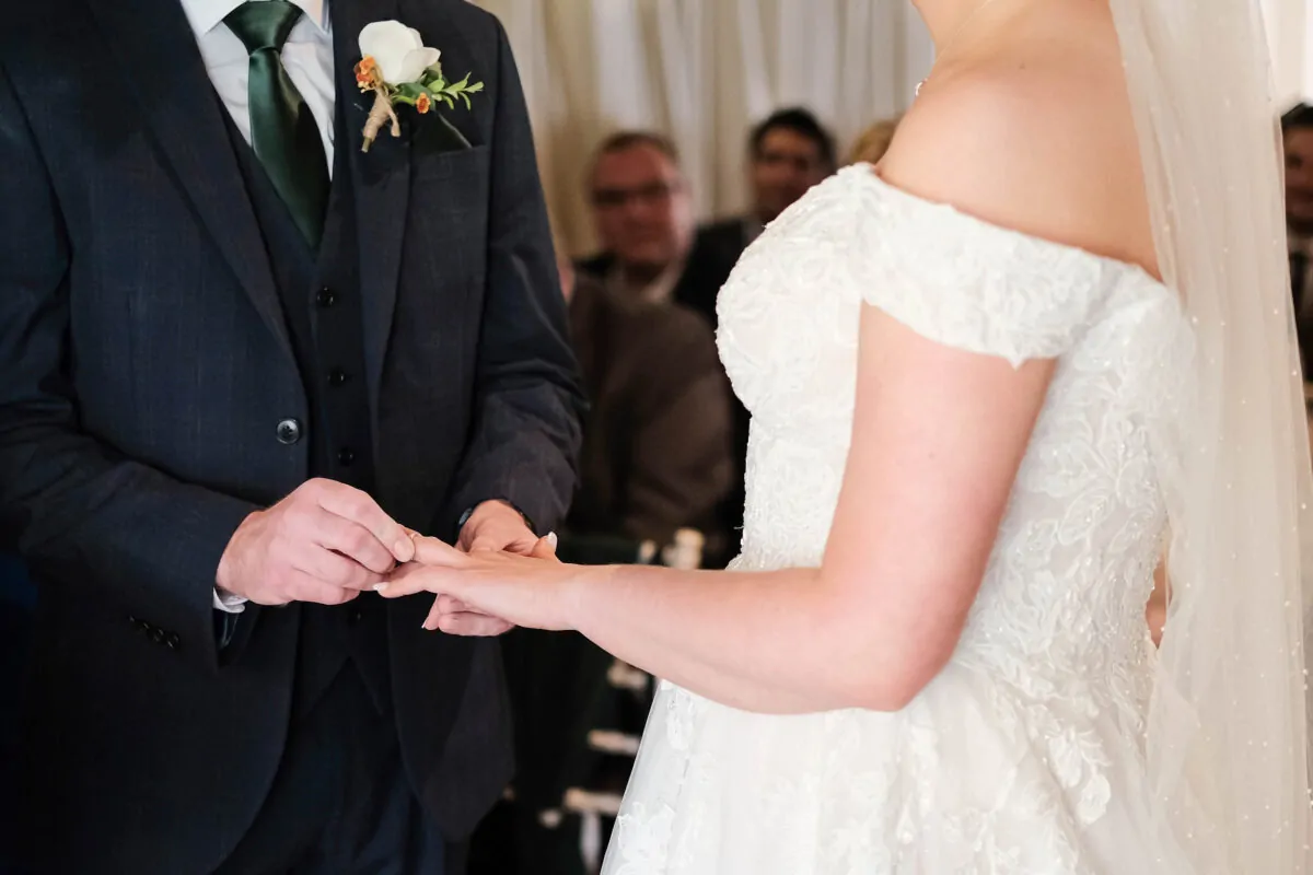 Adam&Ashleigh-19