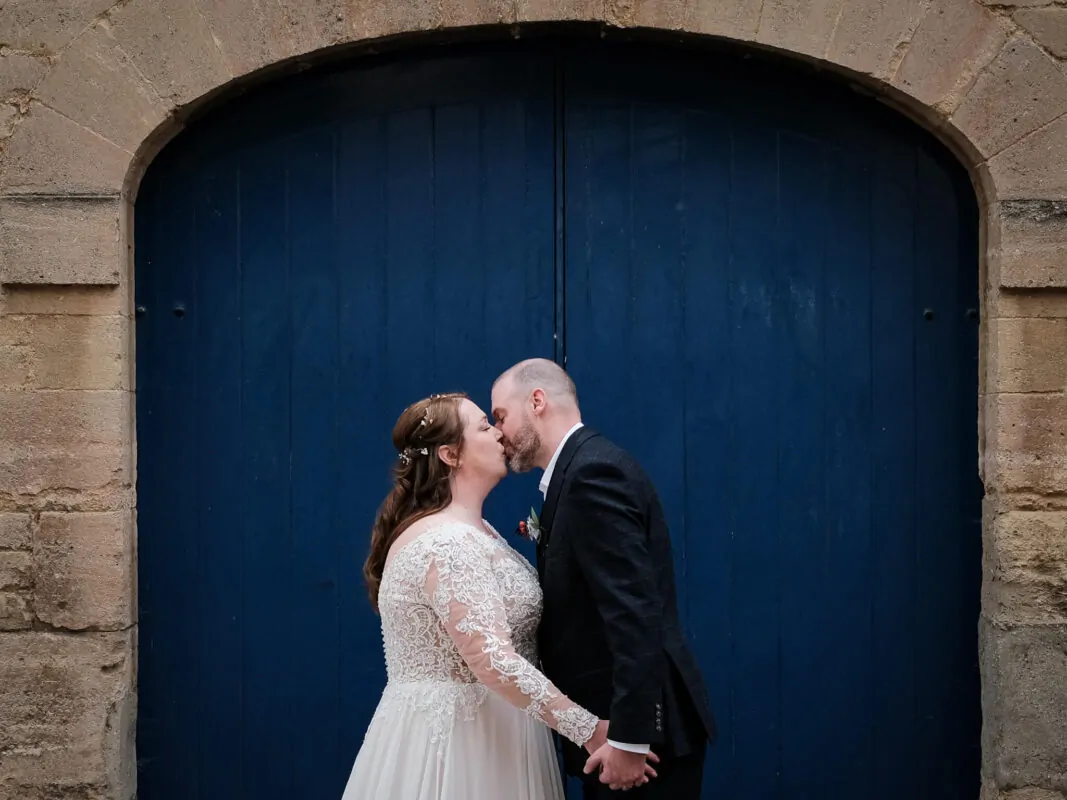 bride-and-groom-kiss-stamford