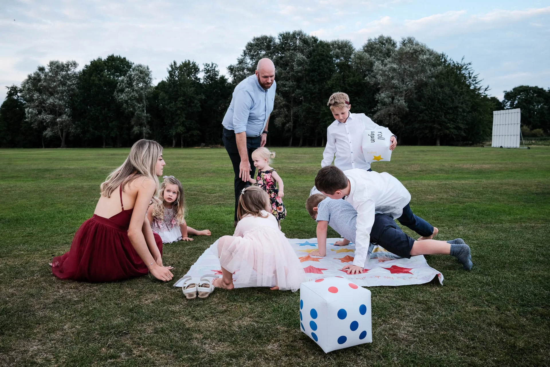 outdoor-games-wedding (listing)