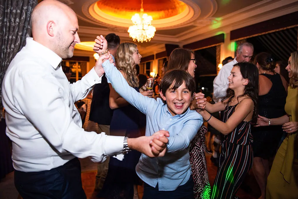 Amber&amp;Alex _SurreyWedding_By_IanKiffinPhotography_IKPWeddings