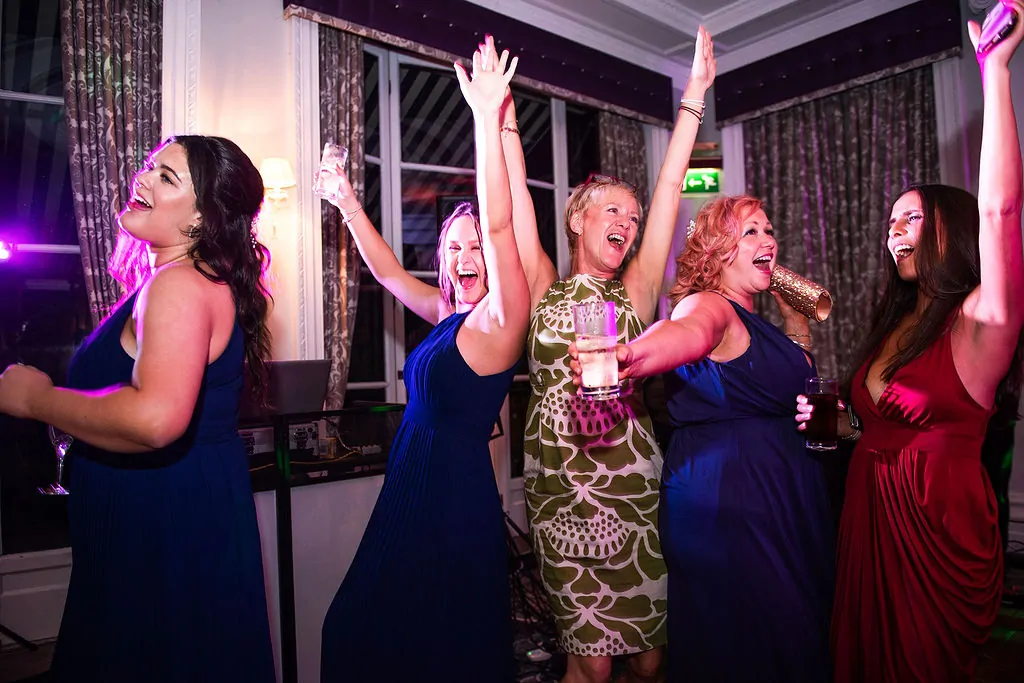 Amber&amp;Alex _SurreyWedding_By_IanKiffinPhotography_IKPWeddings