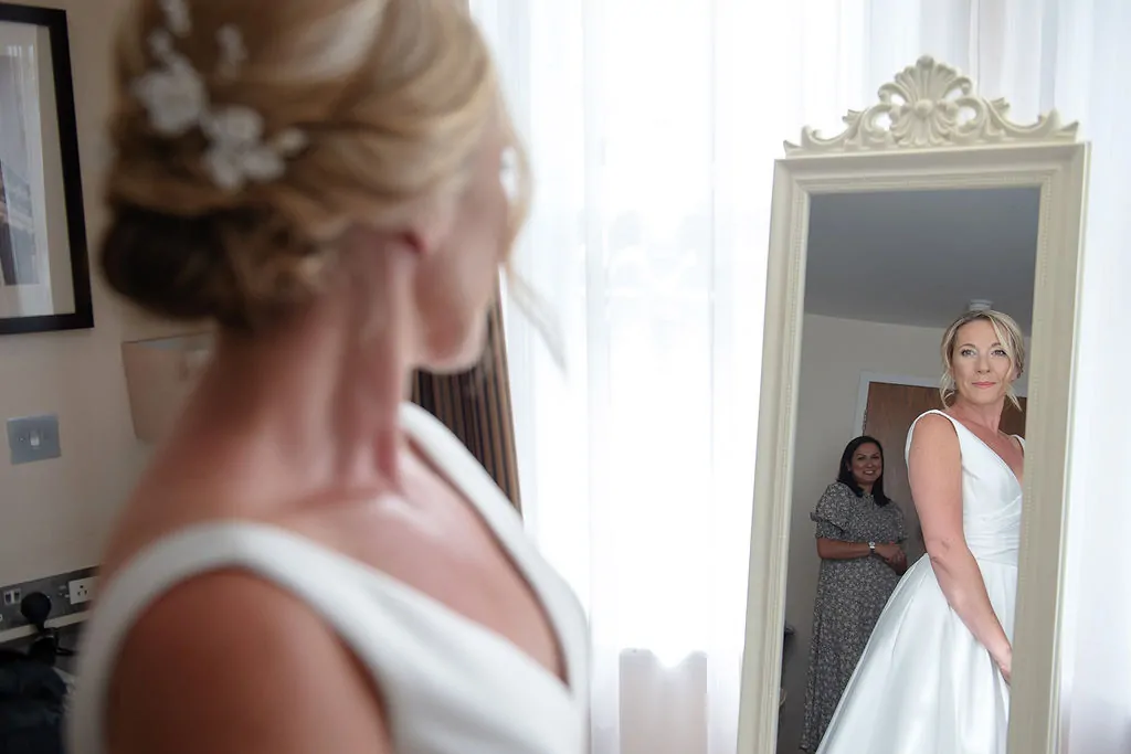 Louise&amp;Gregg _LondonWedding_By_IanKiffinPhotography_IKPWeddings