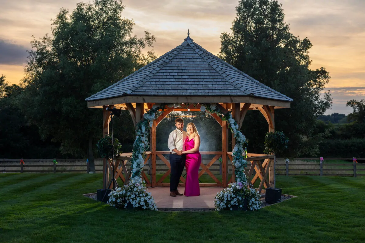 Low Light Creative Wedding Photo