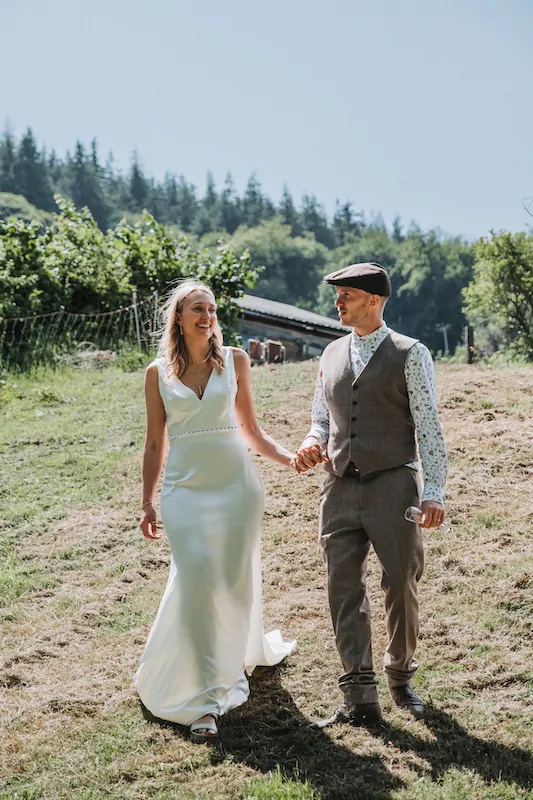 Christian-and-Lauren-Wedding-Photography-Shoot-Upper-Llanover-Abergavenny-Wales-Colin-Jones-Wedding-Photographer-35