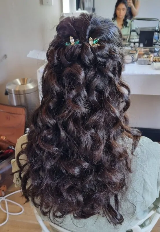 Picture 7 - Bridesmaid Hairtsyle