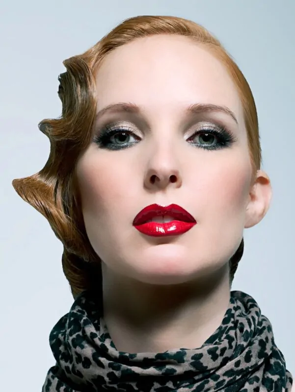 Siew Gratton - makeup artist hairstylist