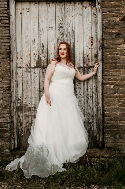 0009-Lorna and Tom trash the dress 14th May 2019