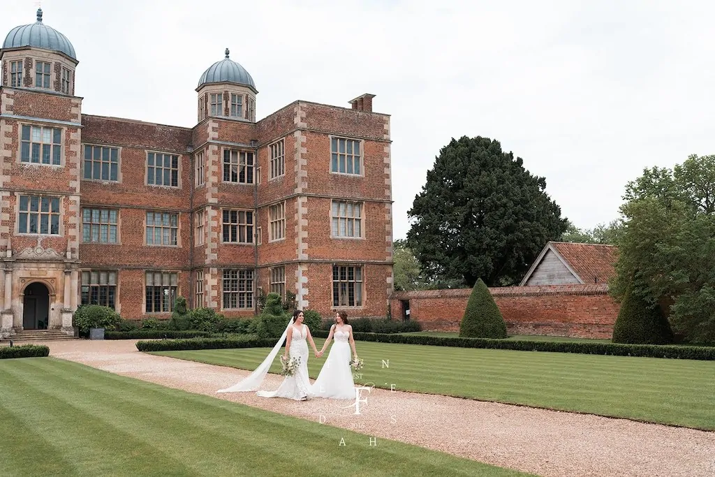 Summer Country House Wedding