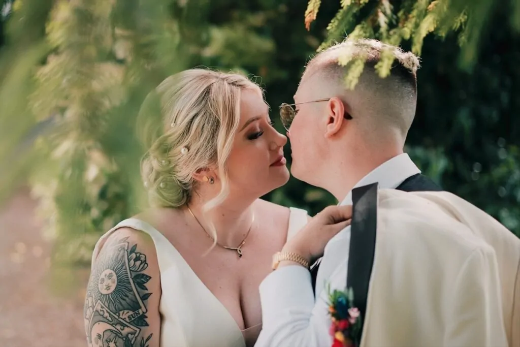 going in for the kiss