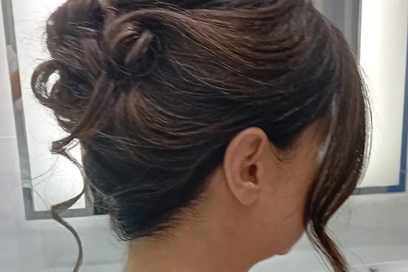 Ex-Bbc/Sky Tv Makeup & Hair Artist Local Bridal( Hair Only Max 20 Miles)