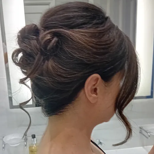 Ex-Bbc/Sky Tv Makeup & Hair Artist Local Bridal( Hair Only Max 20 Miles)