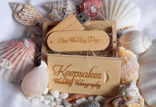 0027 Keepsakes Memory stick