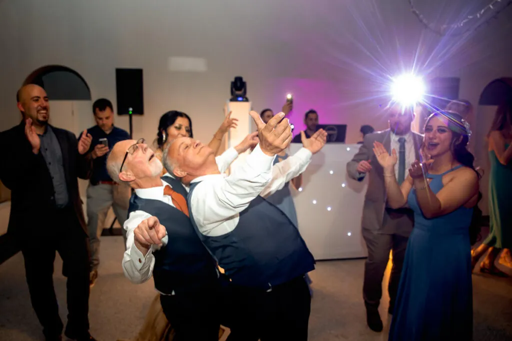 0035 best-wedding-photographer-london-2023-055