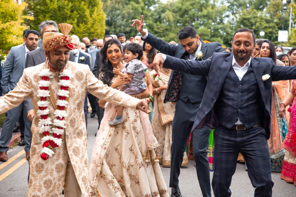 0011 best-wedding-photographer-london-2023-019