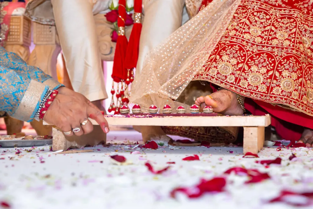 0021 best-wedding-photographer-london-2023-032