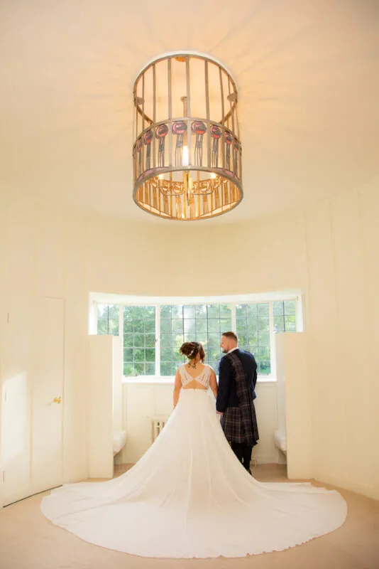 0085 ZZ67-NATURAL WEDDINGS-HIGHRES