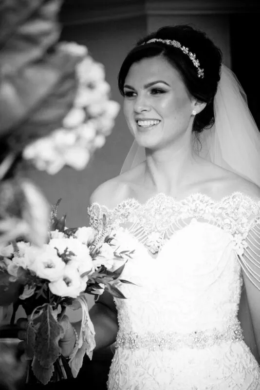 0041 ZZ18-NATURAL WEDDINGS-HIGHRES (listing)